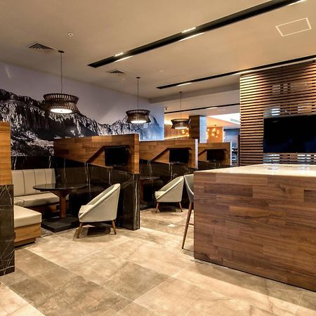 Courtyard By Marriott San Luis Potosi, Los Lagos Exteriér fotografie